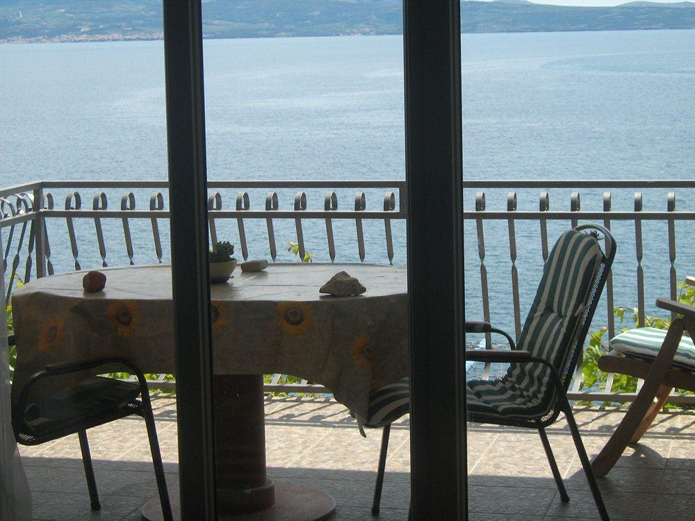 Hotel Super Horizont -Free Parking And Jaccuzzi Stobreč Exterior foto
